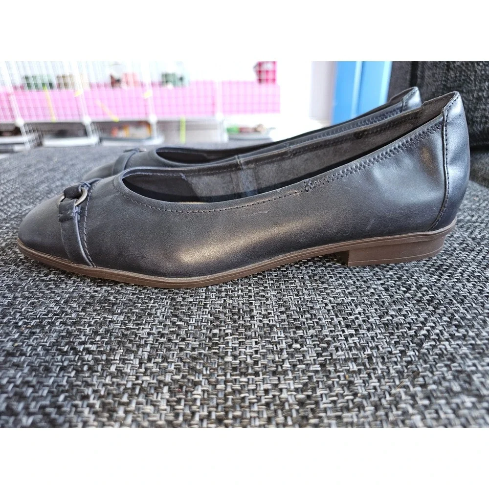 Clarks Ballet Flats Womens 11 Navy Blue Excellent Leather Square Toe Hardware